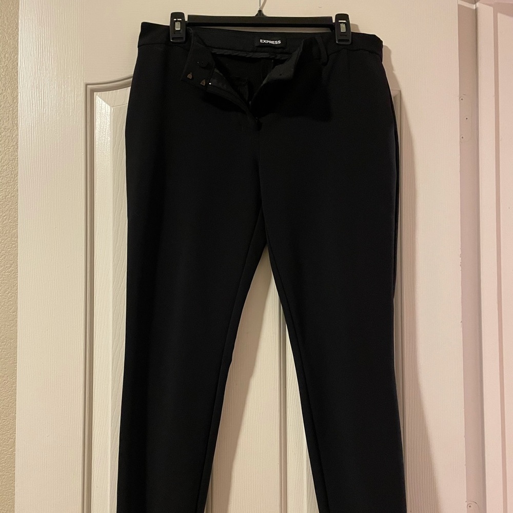 Skinny cut extend stretch dress pant